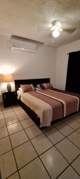 VERY SECURED HOUSE 7 MINUTES FROM THE BEACH